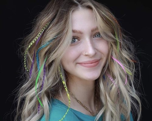 10 Ways to Style Hair Feathers – Feather Lily Hair Feathers
