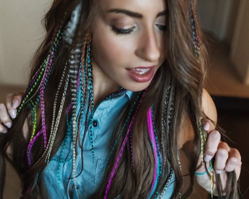 10 Ways to Style Hair Feathers – Feather Lily Hair Feathers